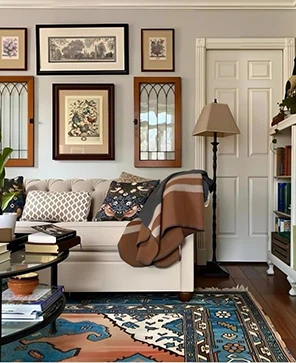 Resorts & Hotel Lounges